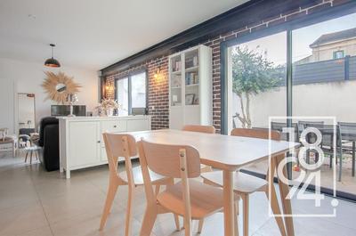 Duplex - 65 m² - 3 pièces