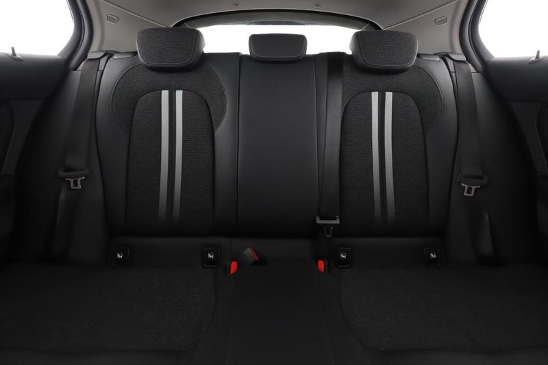 Bmw Série 1 118i Edition Sport Dkg7 140 ch