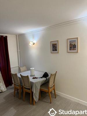 Chambre - 18 m² - 1 pièce