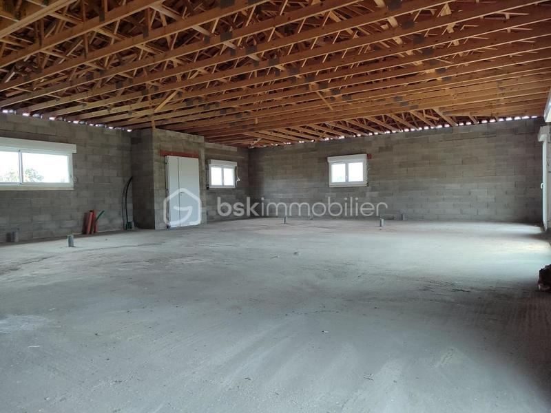 Maison - 166 m² - 5 pièces