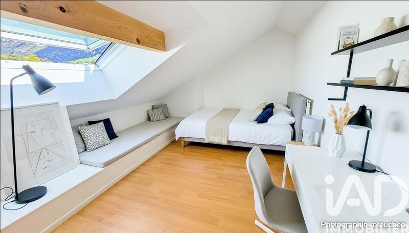 Appartement - 138 m² - 5 pièces