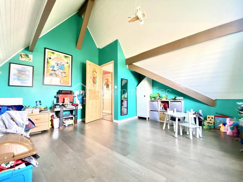 Pavillon - 160 m² - 7 pièces