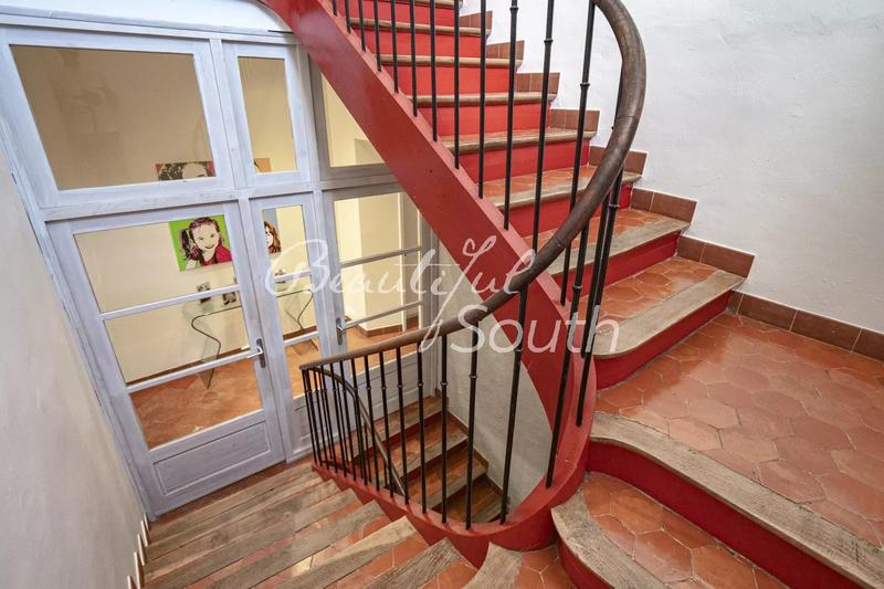 Maison de village - 296 m² - 6 pièces