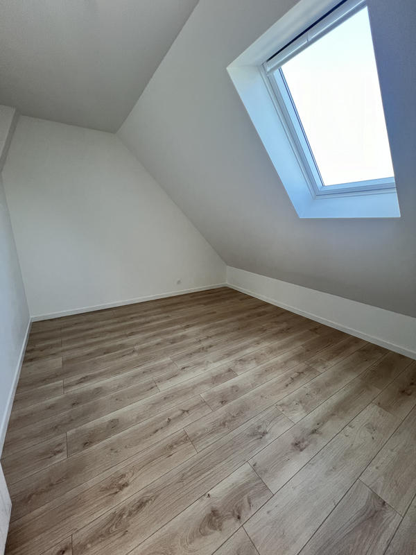 Maison - 108 m² - 7 pièces