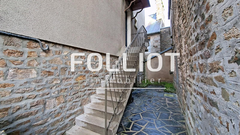 Maison - 92 m² - 5 pièces