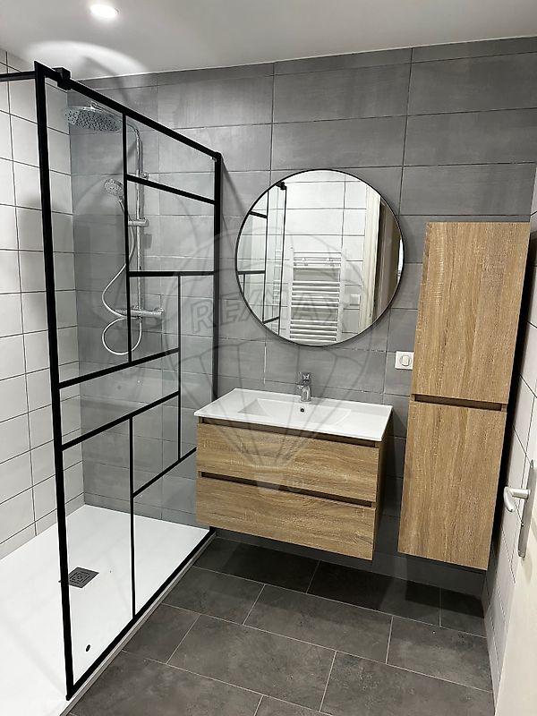 Immeuble - 368 m² - 18 pièces