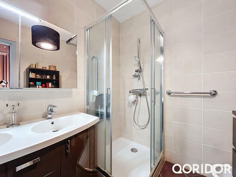 Appartement - 109 m² - 3 pièces