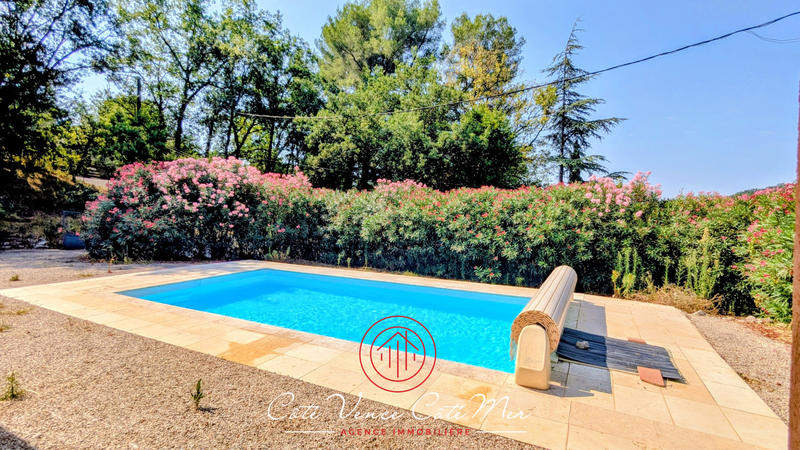 Maison - 199 m² - 6 pièces