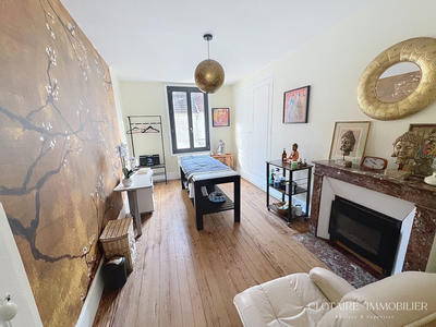 Maison - 140 m² - 5 pièces