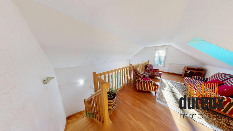 Maison - 100 m² - 4 pièces