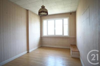 Pavillon - 137 m² - 7 pièces