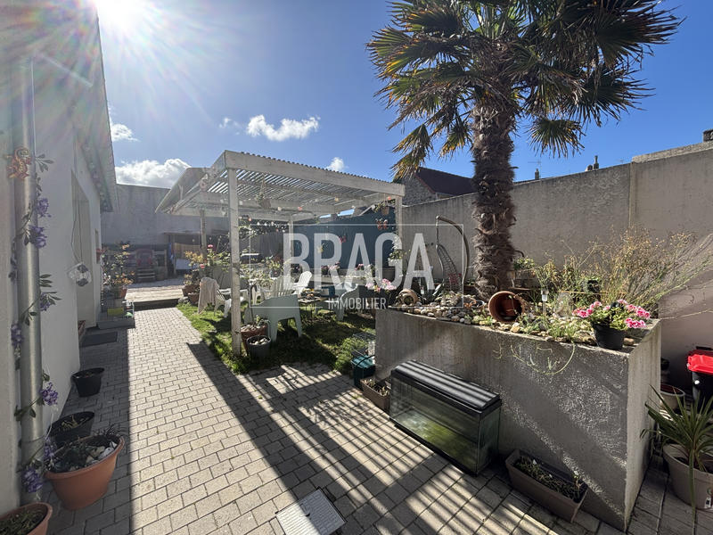 Maison - 175 m² - 6 pièces