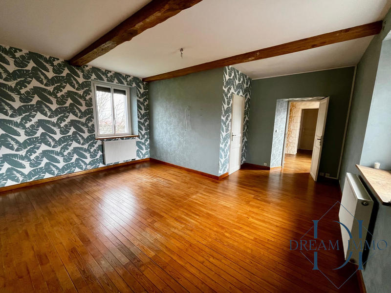 Maison - 205 m² - 5 pièces
