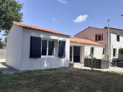 Maison - 102 m² - 4 pièces