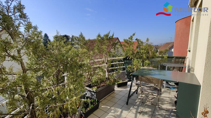 Appartement - 94 m² - 4 pièces