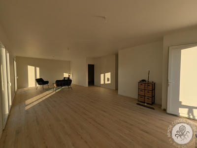 Maison - 80 m² - 3 pièces