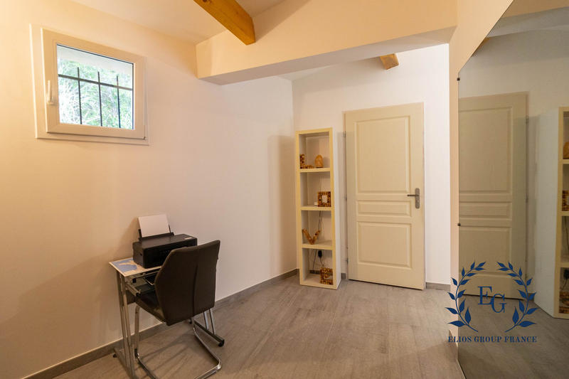 Maison - 112 m² - 4 pièces