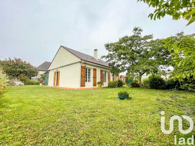 Maison - 157 m² - 4 pièces