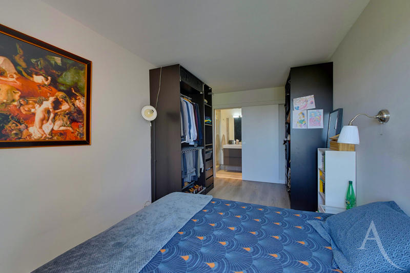 Appartement - 105 m² - 5 pièces