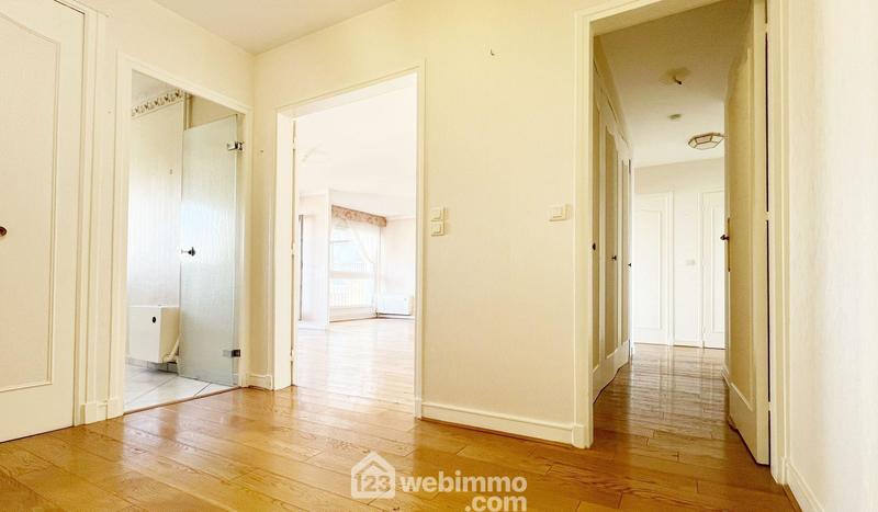 Appartement - 87 m² - 4 pièces