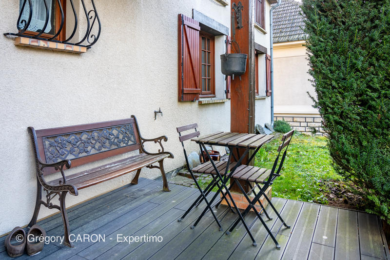 Maison - 149 m² - 8 pièces