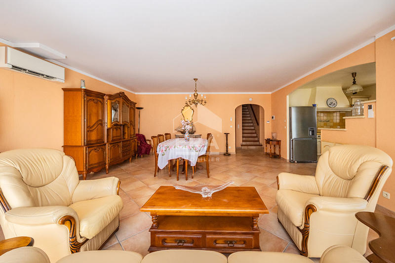 Maison - 124 m² - 6 pièces