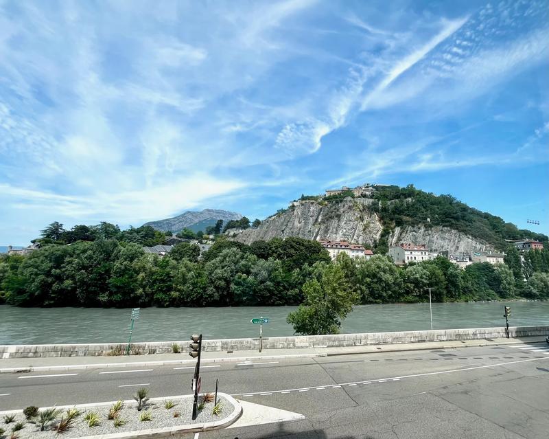 Appartement - 103 m² - 5 pièces