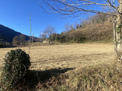 Terrain - 3 500 m²