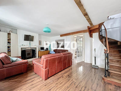 Maison - 100 m² - 6 pièces