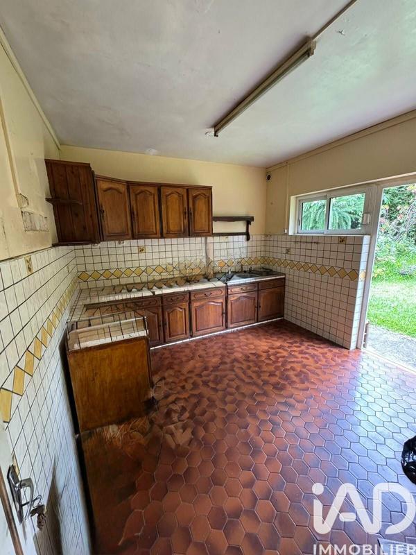 Maison - 163 m² - 7 pièces