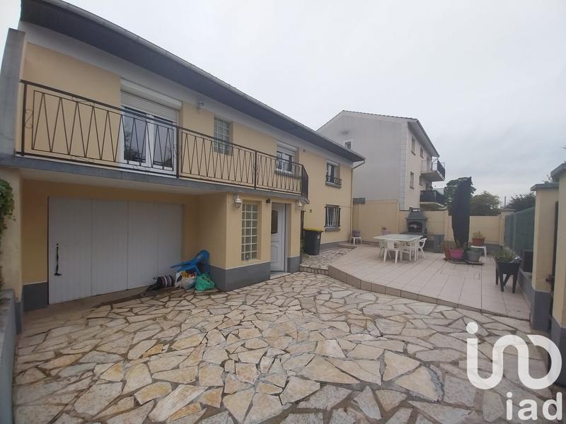 Maison - 143 m² - 7 pièces