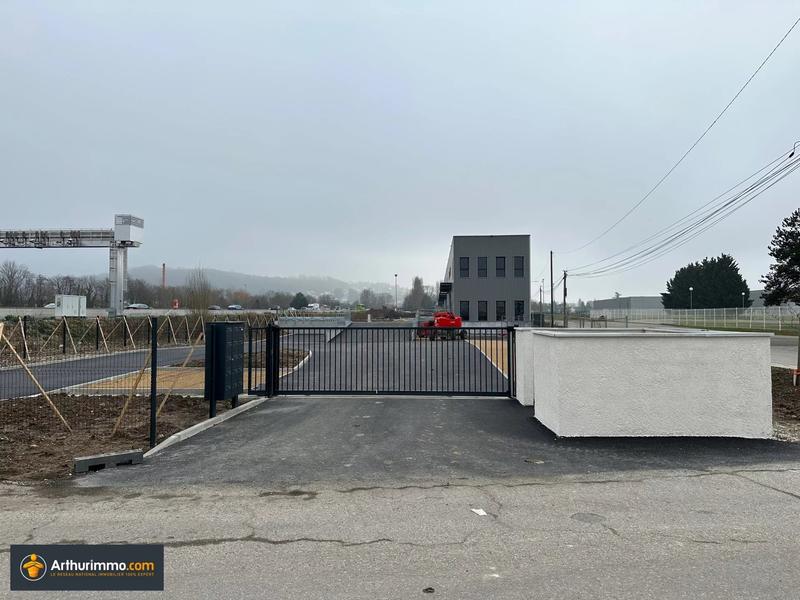 Bureau - 286 m² - 1 pièce