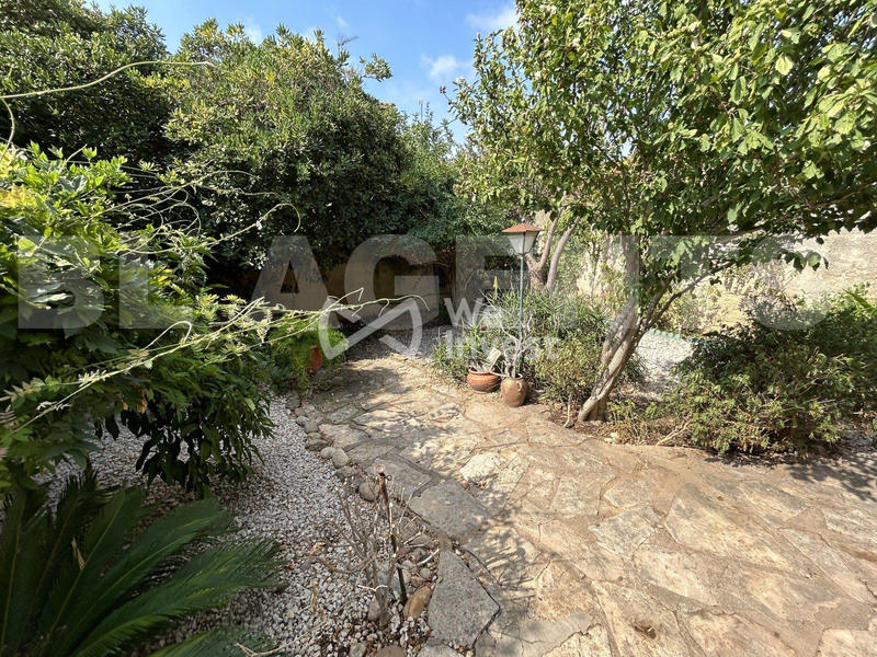 Villa - 200 m² - 6 pièces