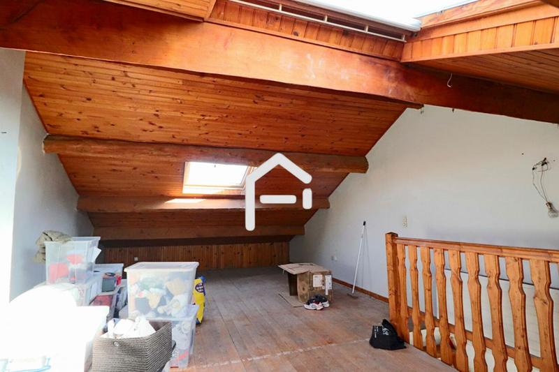 Mas - 259 m² - 8 pièces