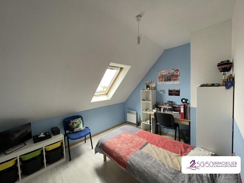 Maison - 95 m² - 5 pièces