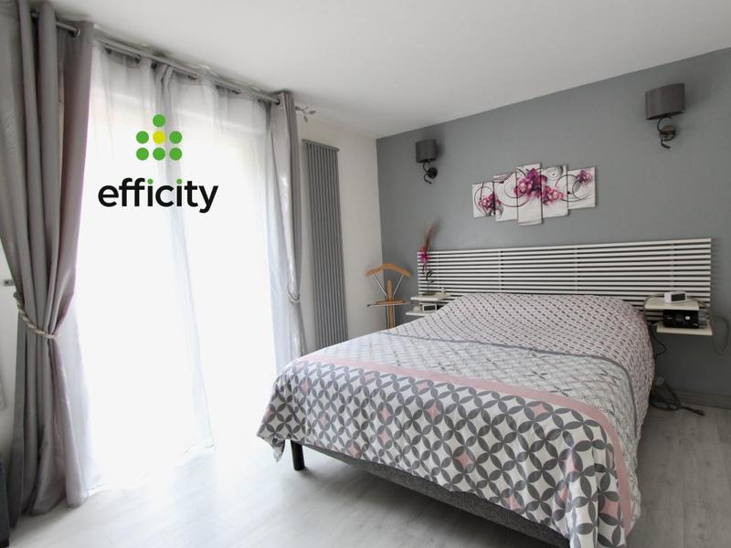 Maison - 187 m² - 6 pièces