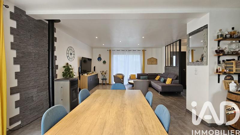 Maison - 96 m² - 4 pièces