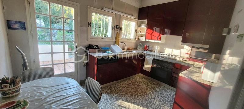 Villa - 160 m² - 5 pièces