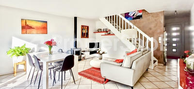 Maison - 101 m² - 5 pièces