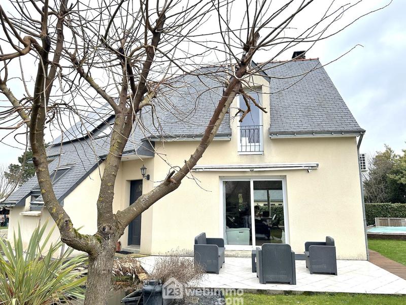 Maison - 129 m² - 6 pièces