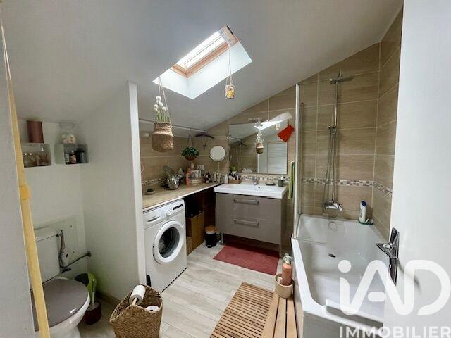 Maison - 98 m² - 4 pièces