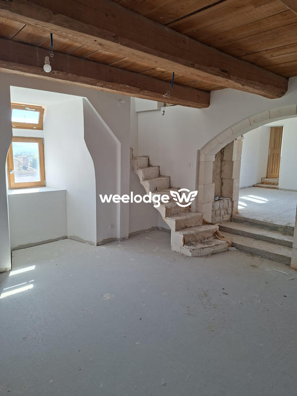 Appartement - 121 m² - 5 pièces