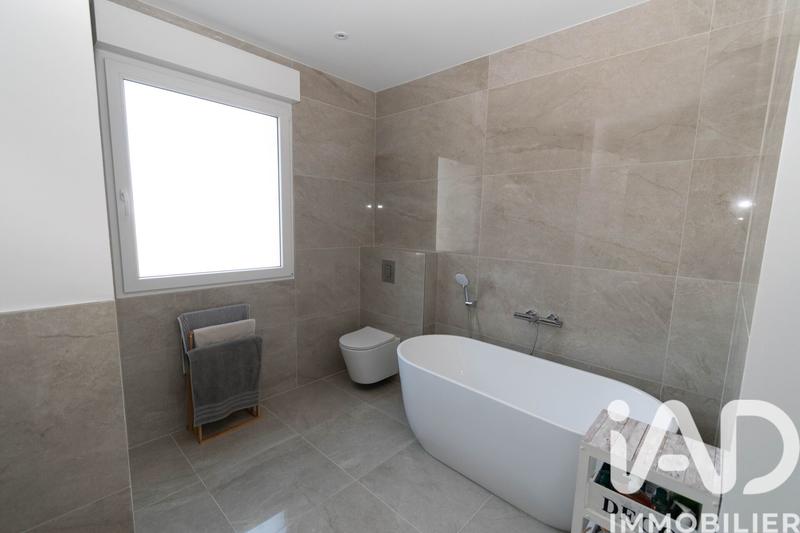 Maison - 136 m² - 5 pièces