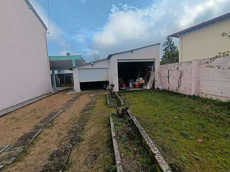 Maison - 83 m² - 4 pièces