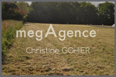 Terrain constructible - 776 m²