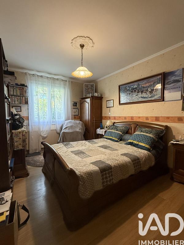 Maison - 122 m² - 5 pièces