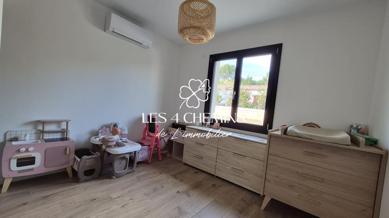 Villa - 100 m² - 4 pièces