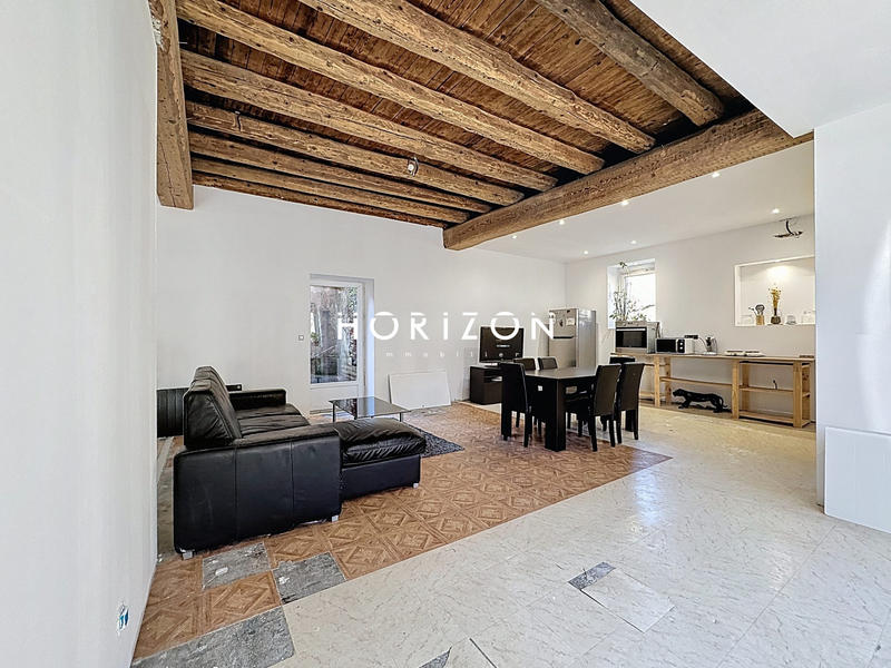 Maison ancienne - 162 m² - 6 pièces