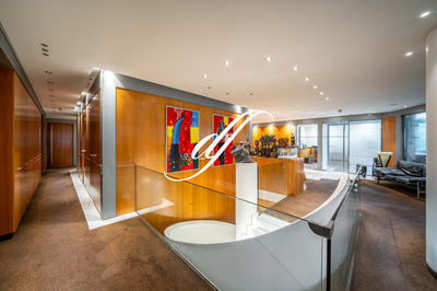 Local d'activités - 761 m²