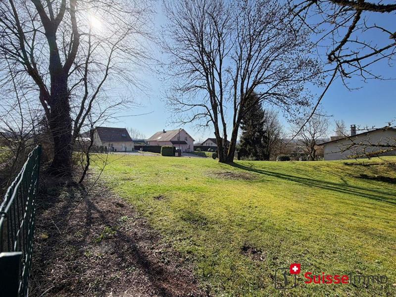 Terrain constructible - 709 m²